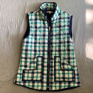 Tea n Rose: Quilted Puffer Vest   Size: Large